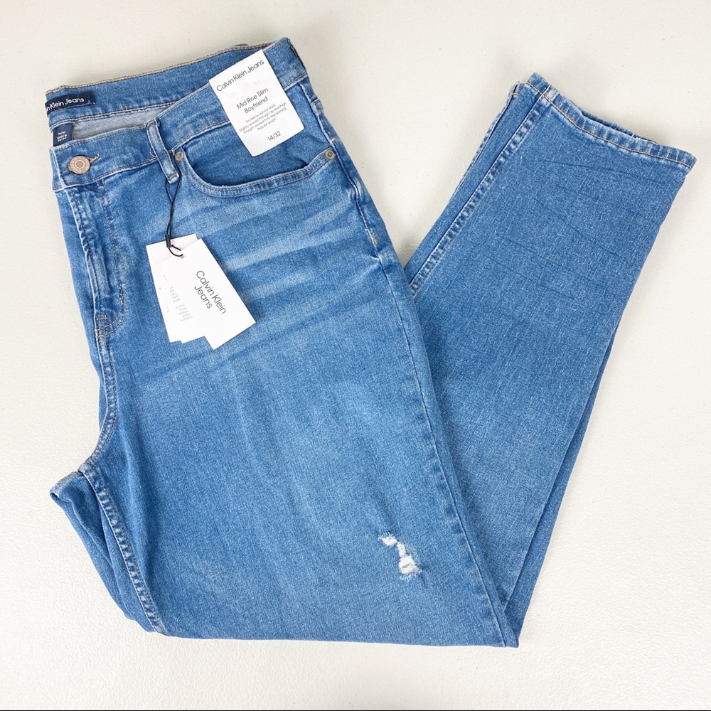 Calvin Klein Jeans Distressed Torn Mid Rise Slim Boyfriend Plus Size 14/32